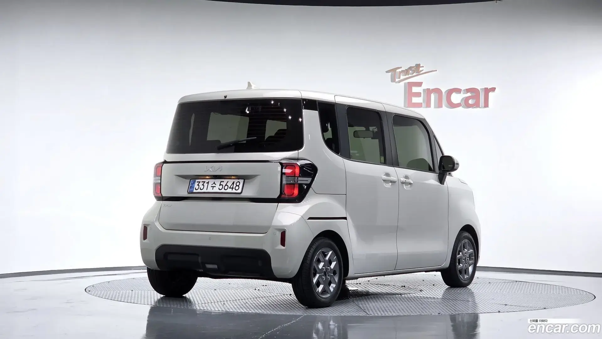 Main__Slider__Photo:RAY Kia 2024.0-1
