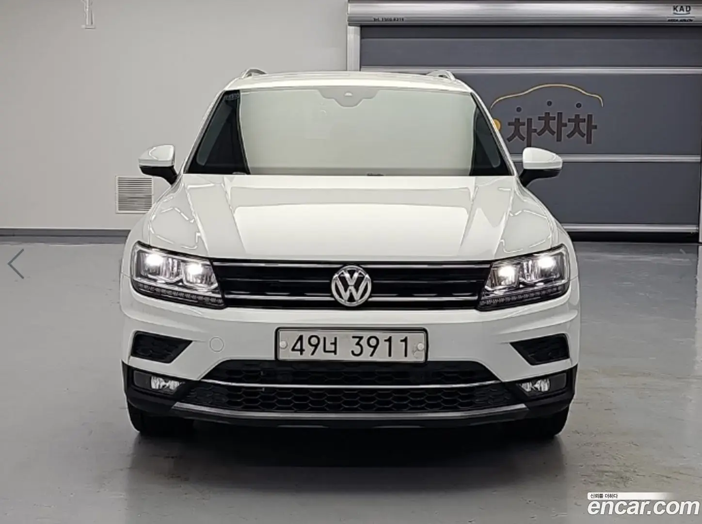 Main__Slider__Photo:Tiguan Volkswagen 2018.5-1