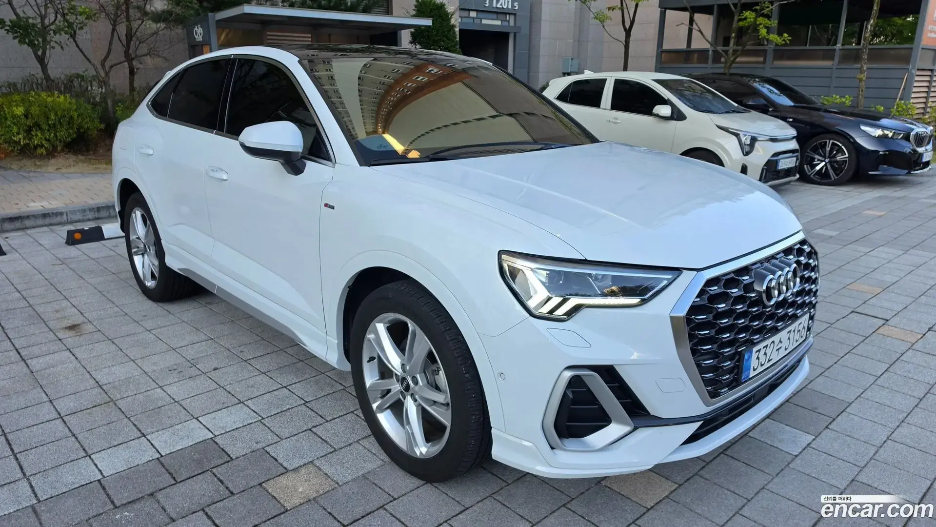 Main__Slider__Photo:Q3 Audi 2022.6-1