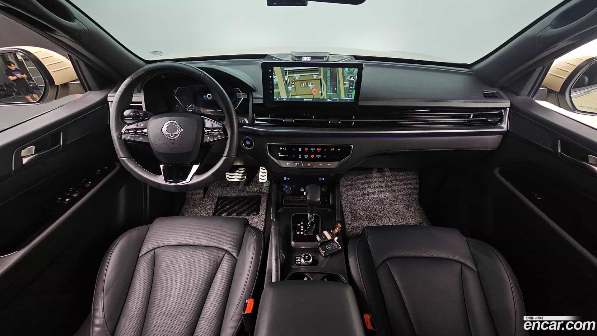 Rexton KG Mobility 2024.2-INNER-007
