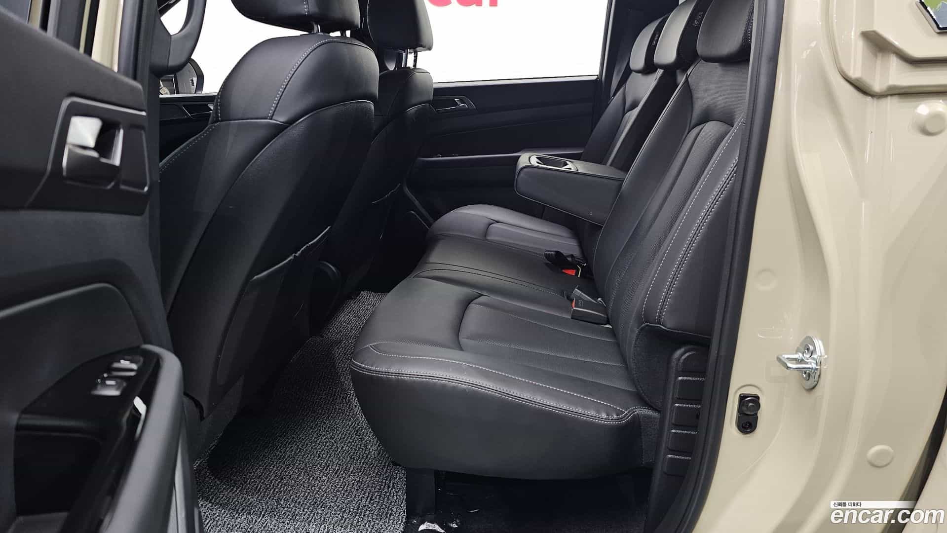 Rexton KG Mobility 2024.2-OPTION-016