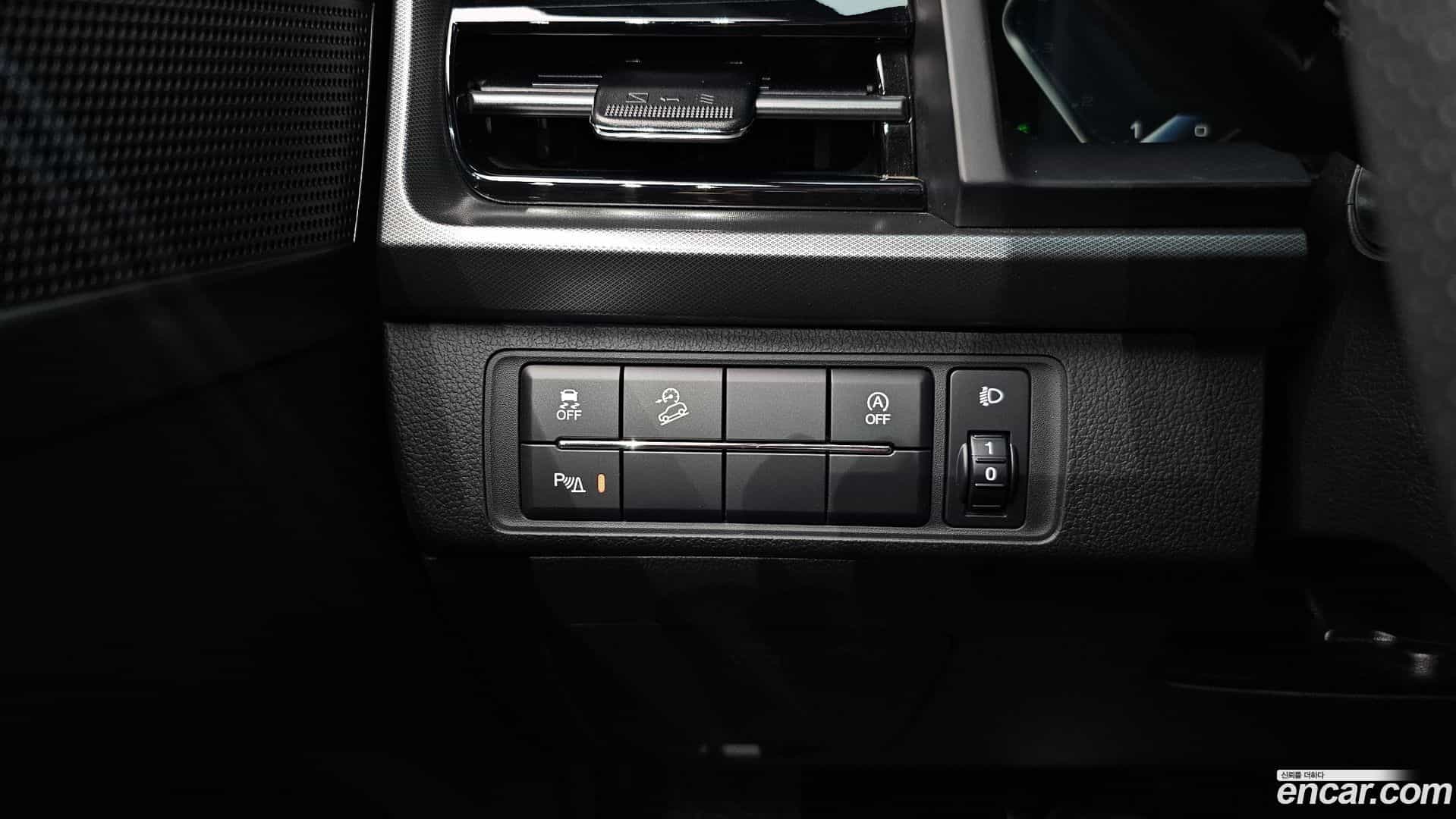 Rexton KG Mobility 2024.2-OPTION-018