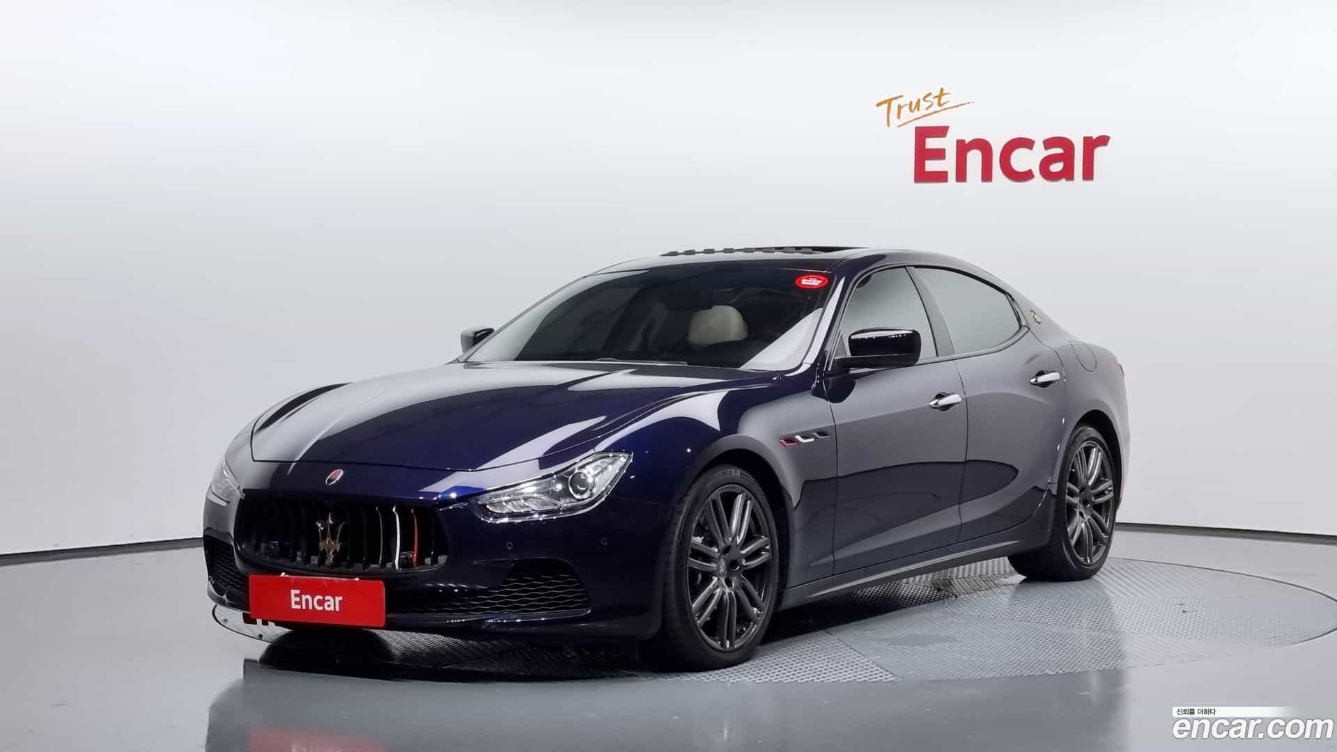 Ghibli Maserati 2014.8-OUTER-001