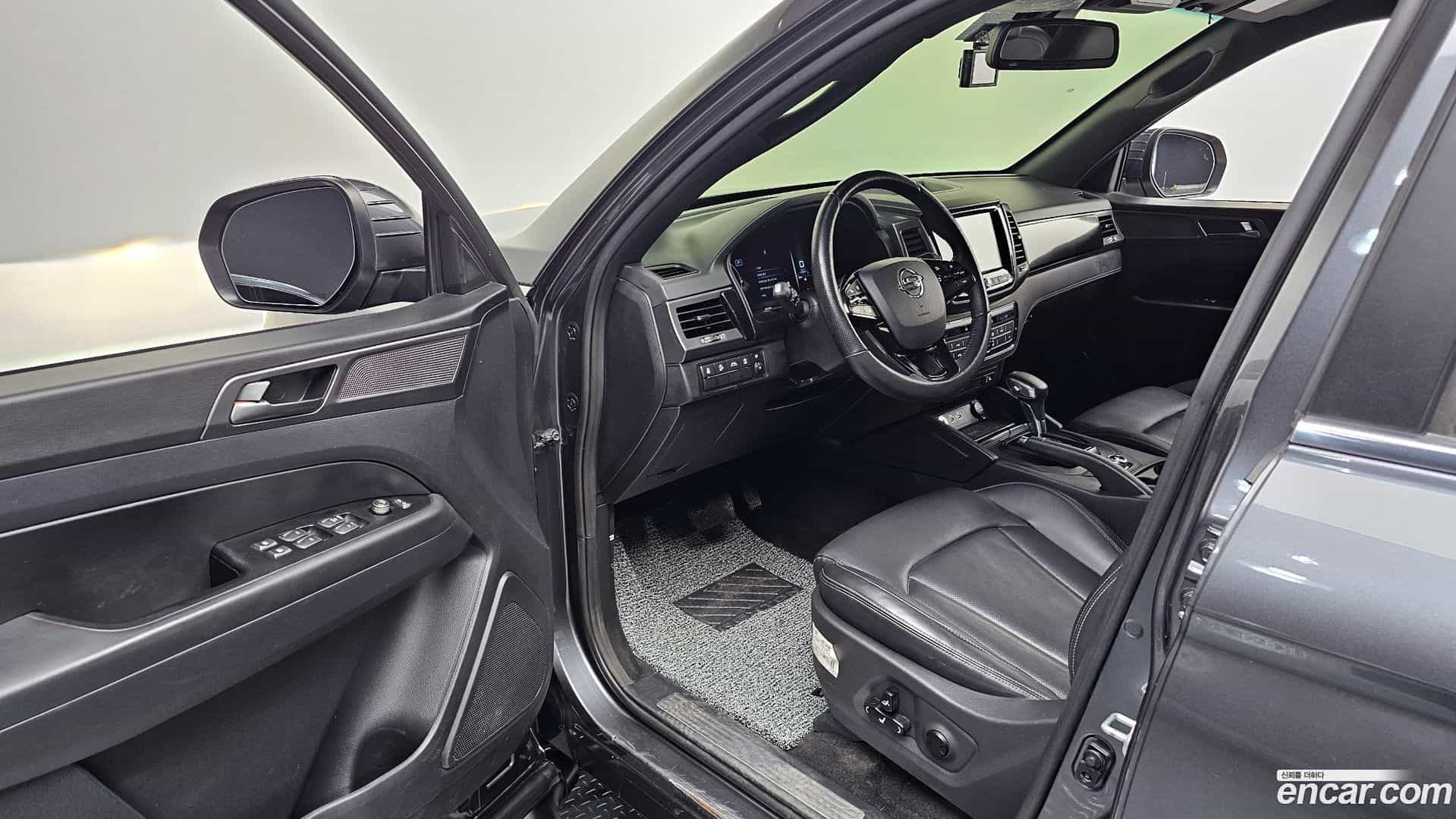 Rexton KG Mobility 2022.5-OPTION-015