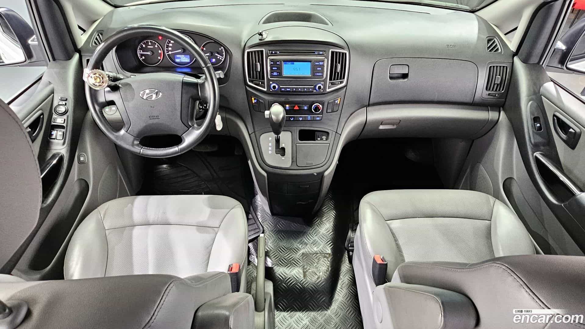 Starex Hyundai 2019.1-INNER-007