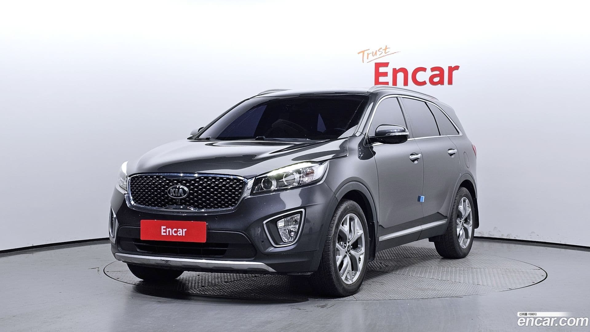 Main__Slider__Photo:Sorento Kia 2014.11-0
