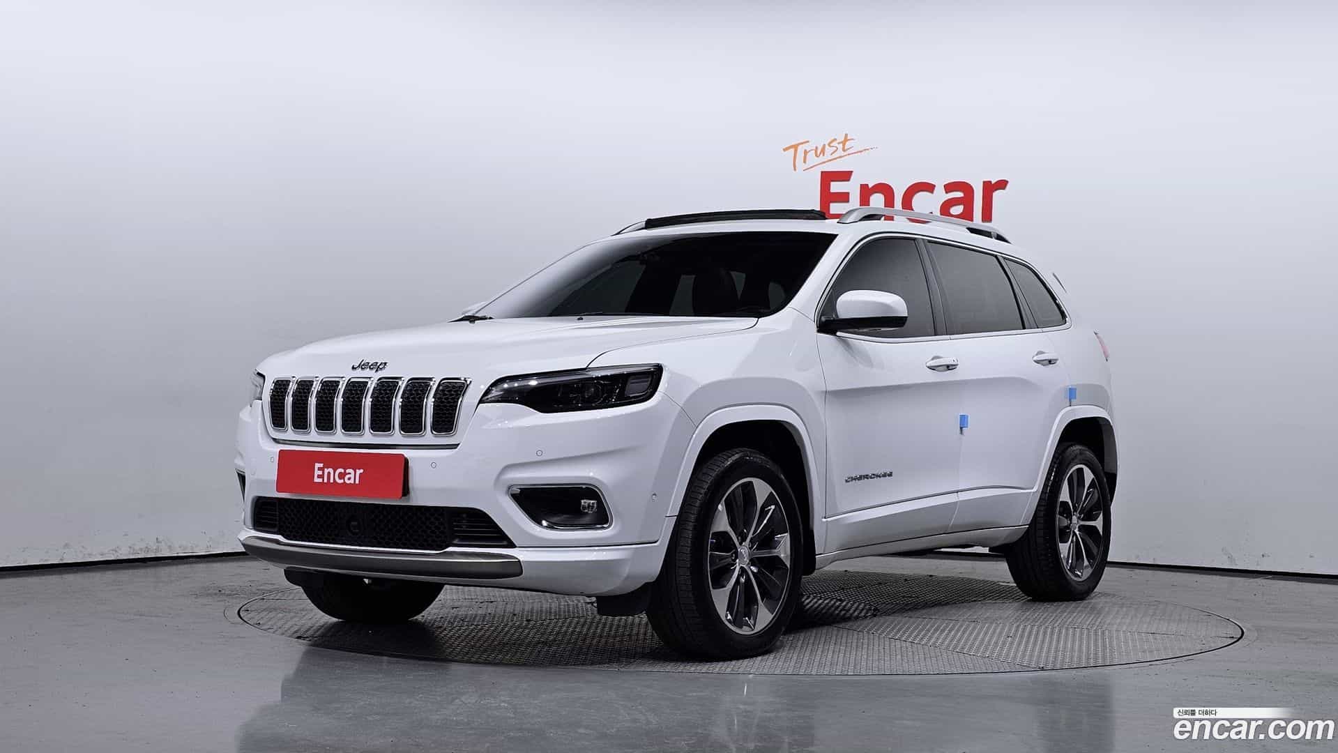 Cherokee Jeep 2021.11-OUTER-001