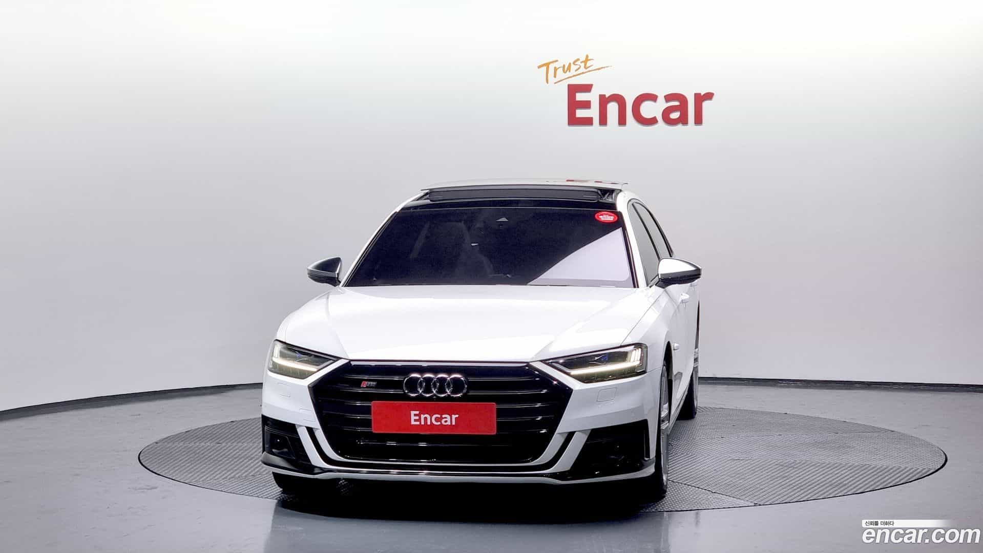 S8 Audi 2020.10-OUTER-003