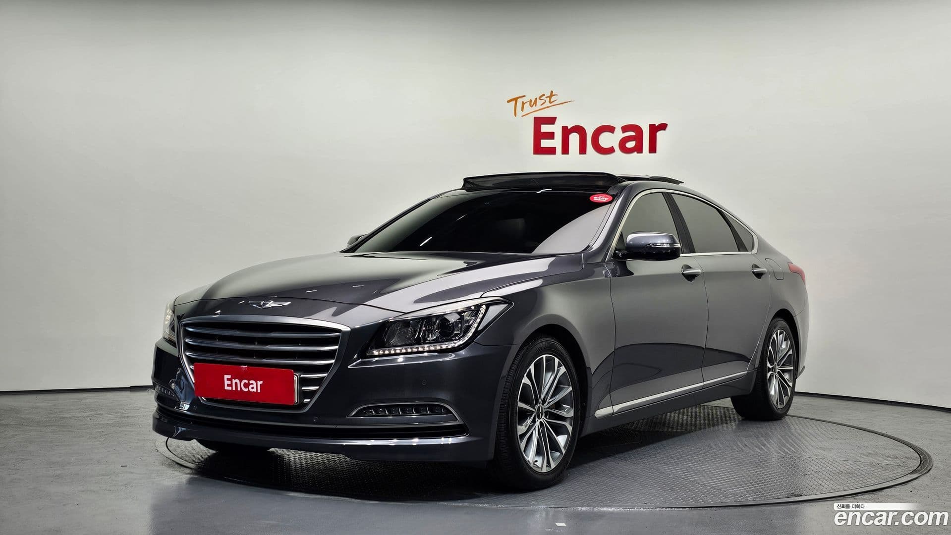 Main__Slider__Photo:Genesis Hyundai 2014.11-0
