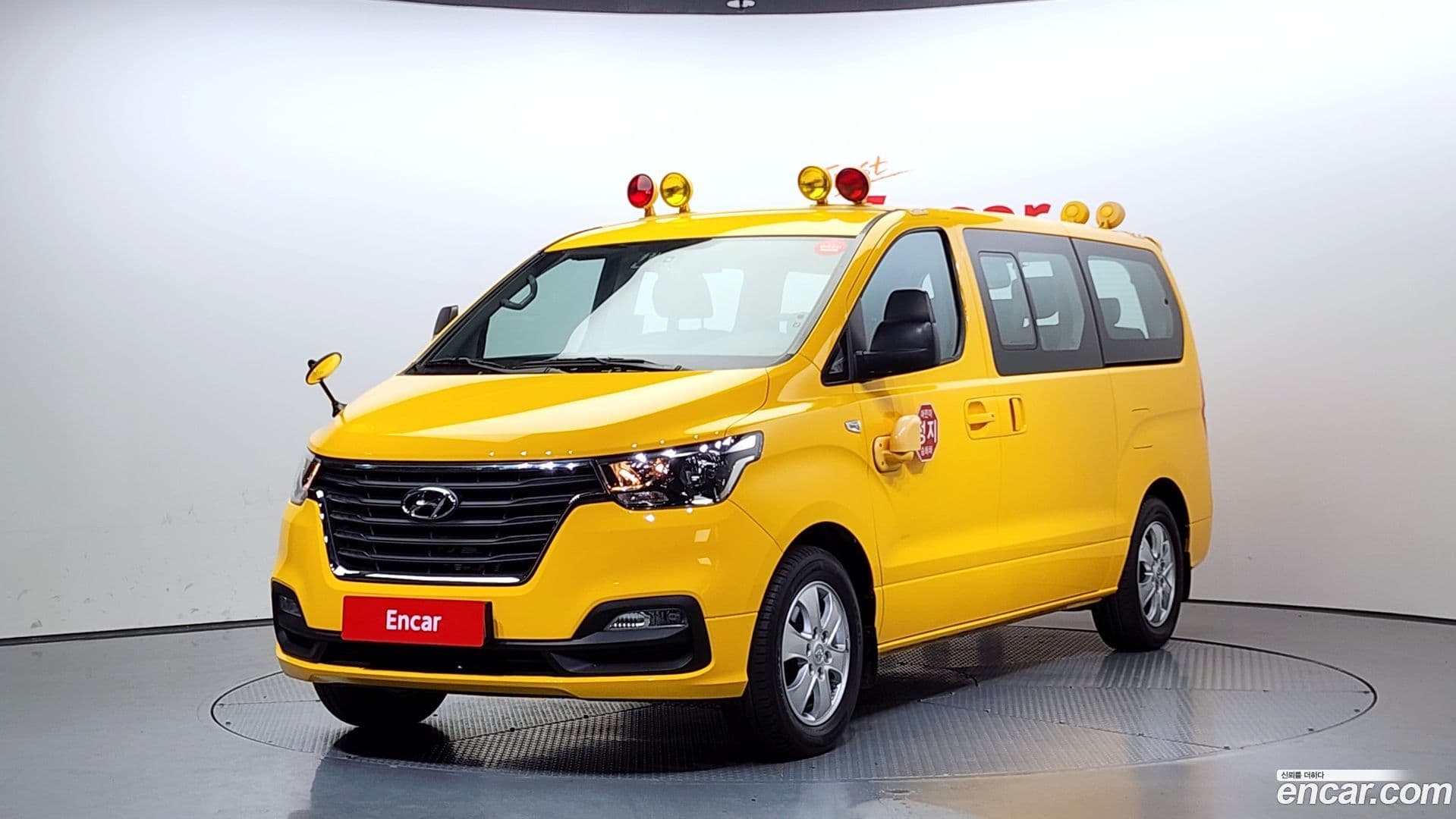 Main__Slider__Photo:Starex Hyundai 2019.2-0