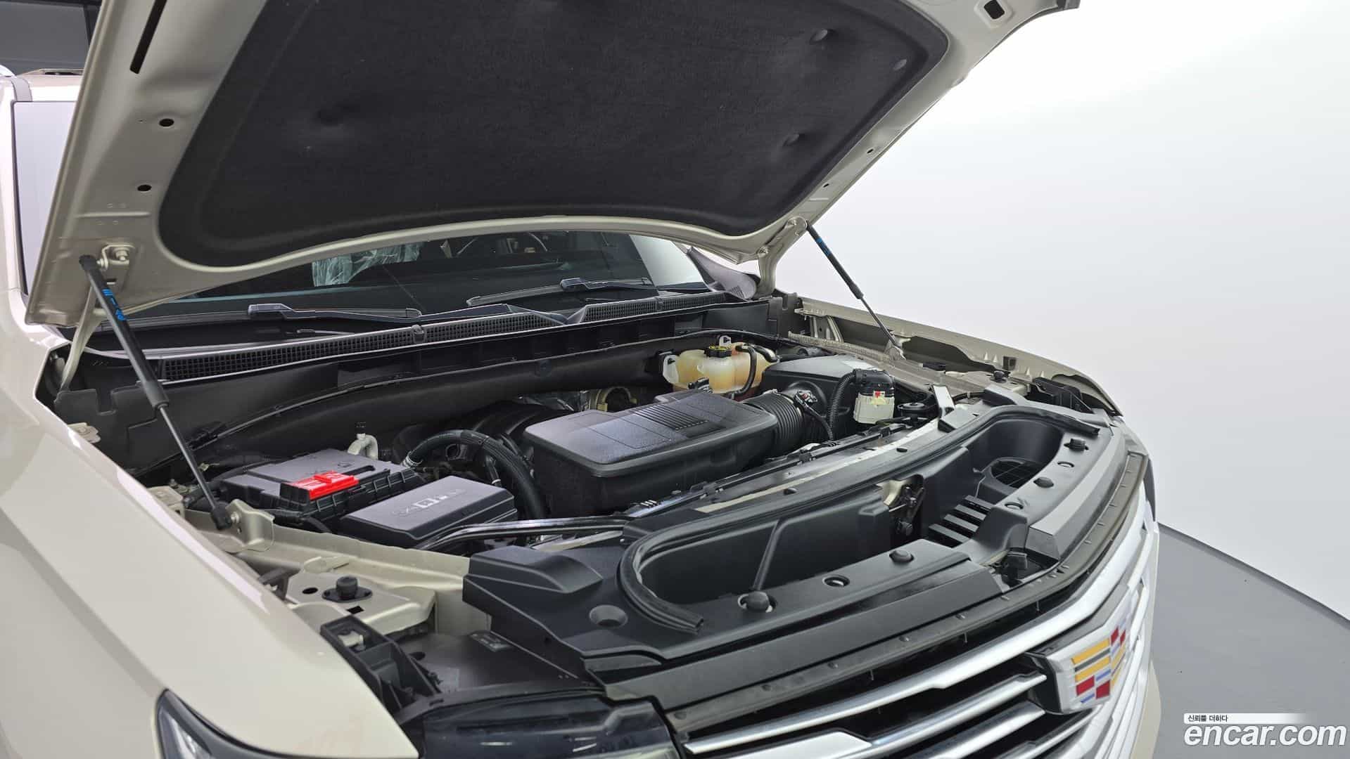 Escalade Cadillac 2022.3-INNER-006