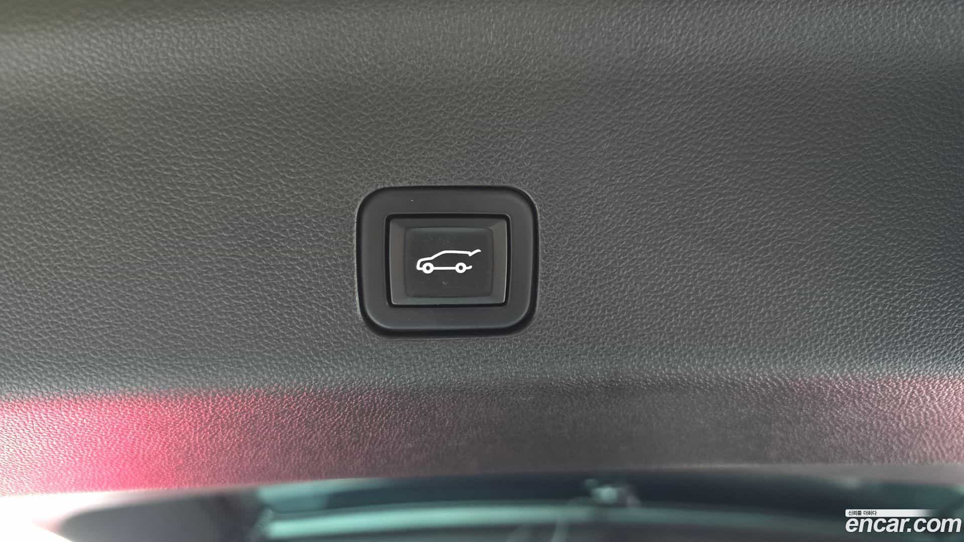 Escalade Cadillac 2022.3-OPTION-024