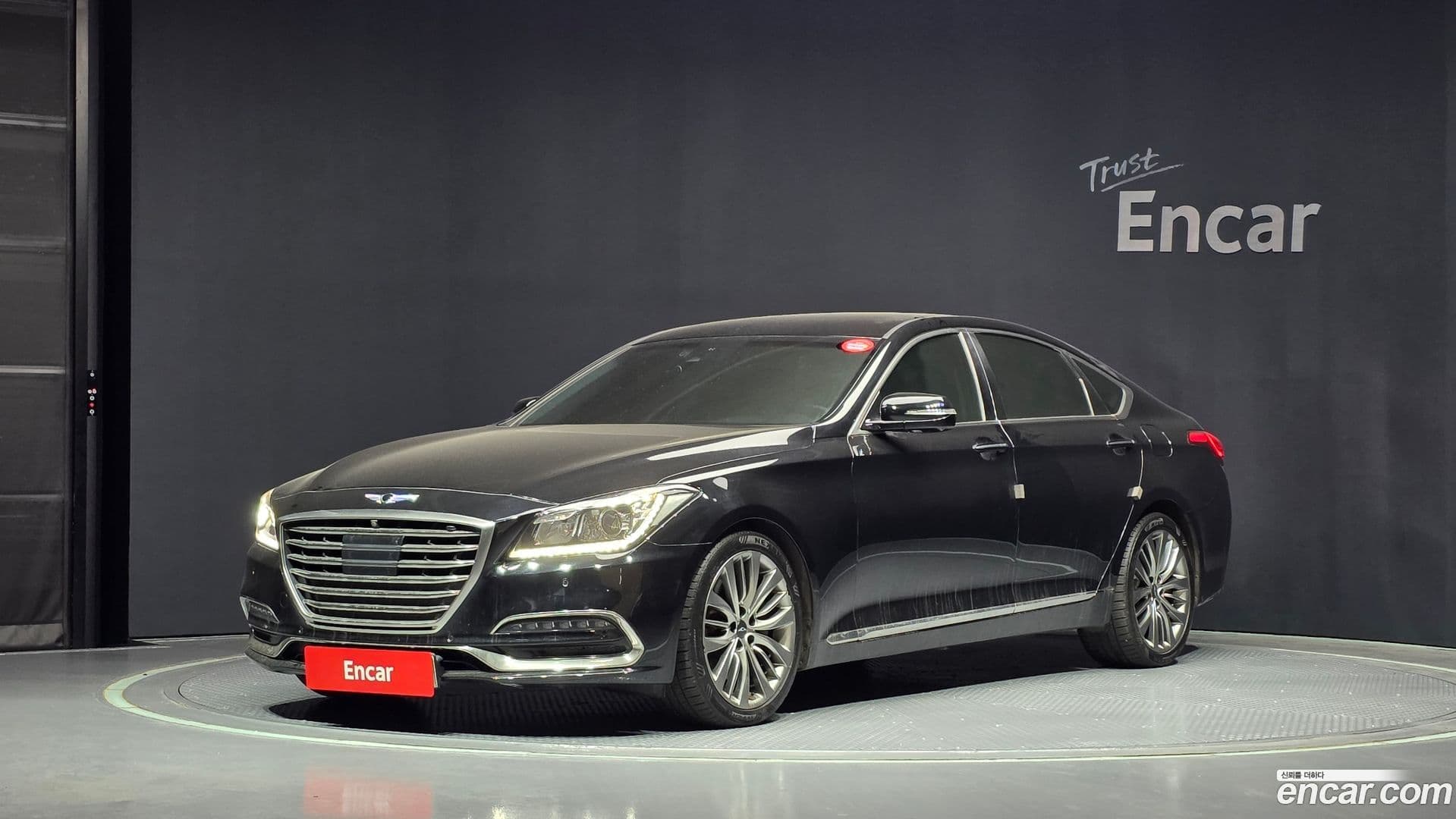 Main__Slider__Photo:G80 Genesis 2016.11-0