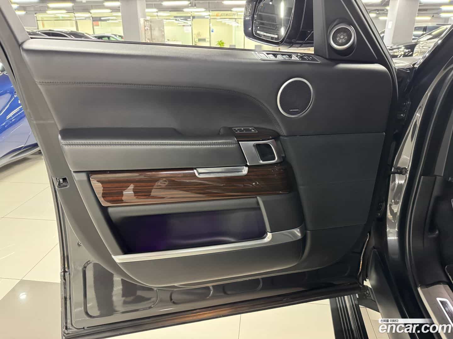 Range Rover Land Rover 2017.4-INNER-007