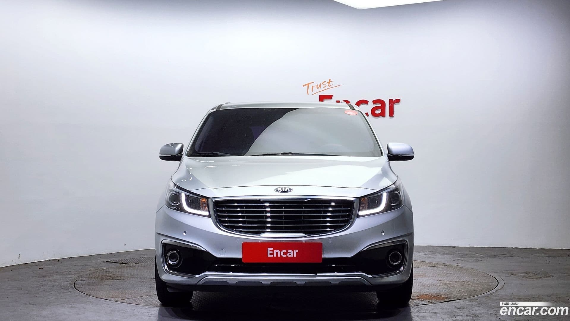 Main__Slider__Photo:Canival Kia 2015.2-2