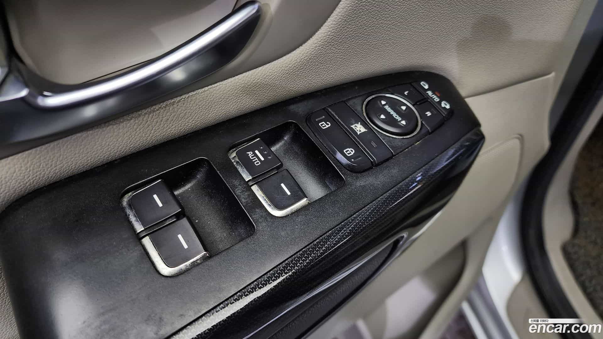 Canival Kia 2015.2-OPTION-017