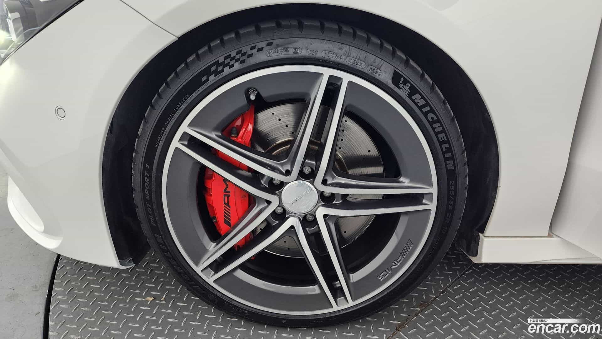 CLA-Class Mercedes-Benz 2020.9-OUTER-005