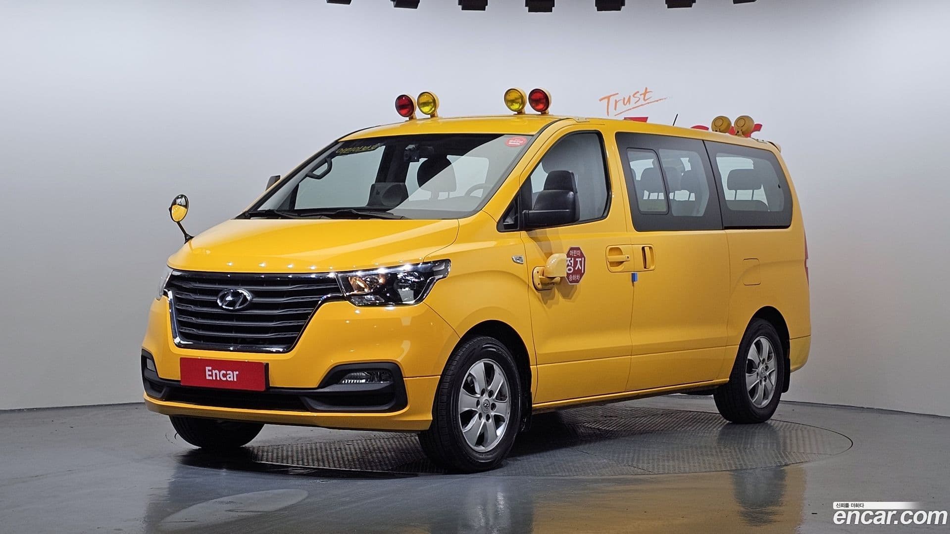 Main__Slider__Photo:Starex Hyundai 2019.3-0