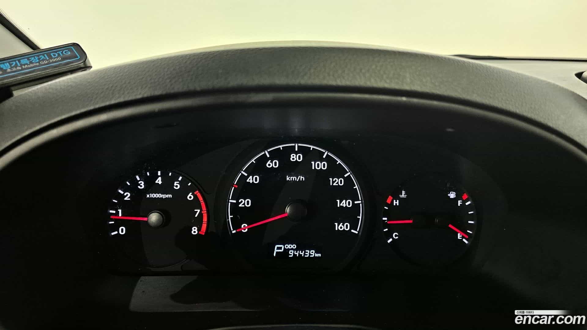 Starex Hyundai 2019.3-INNER-008