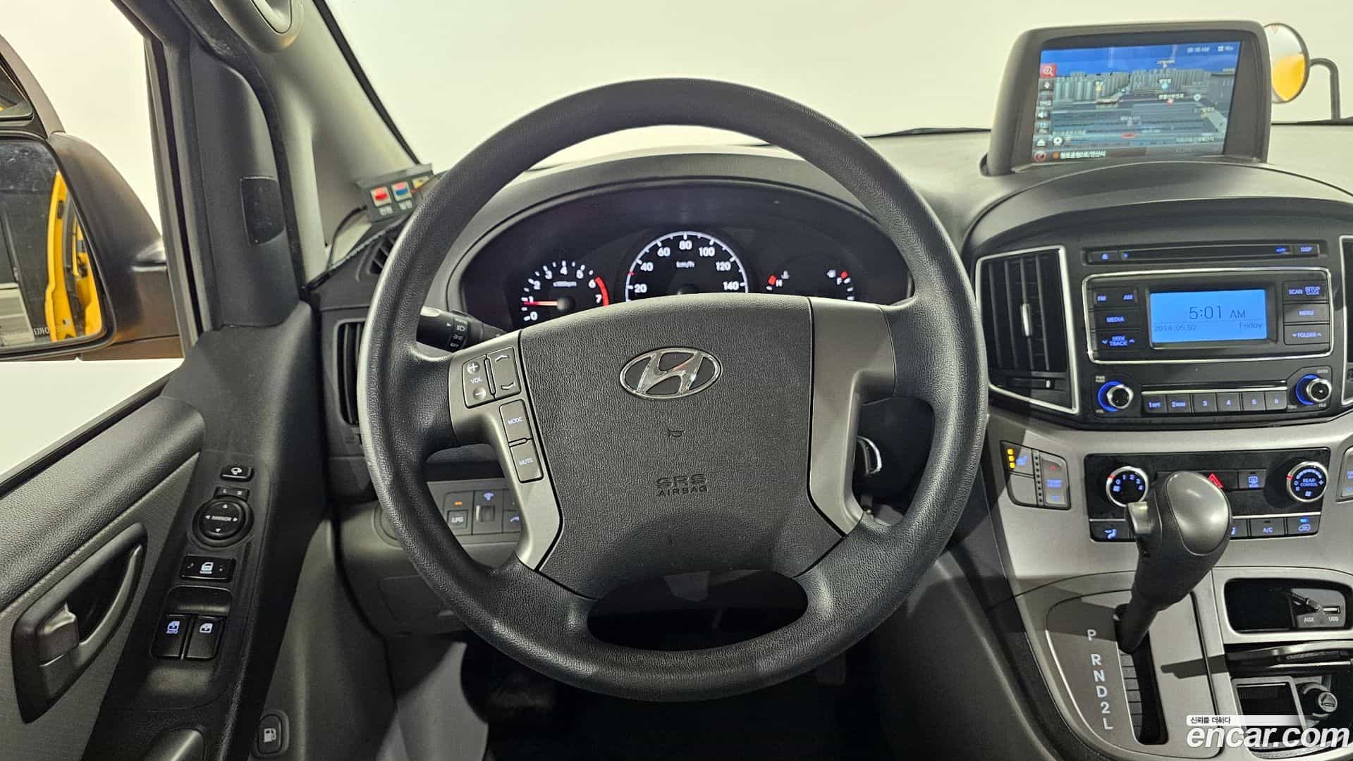 Starex Hyundai 2019.3-OPTION-017