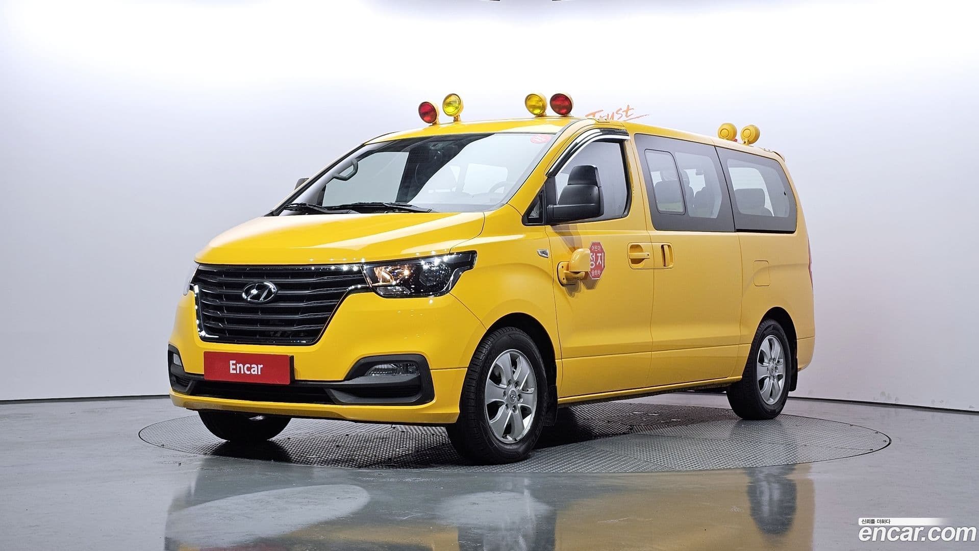 Main__Slider__Photo:Starex Hyundai 2019.7-0