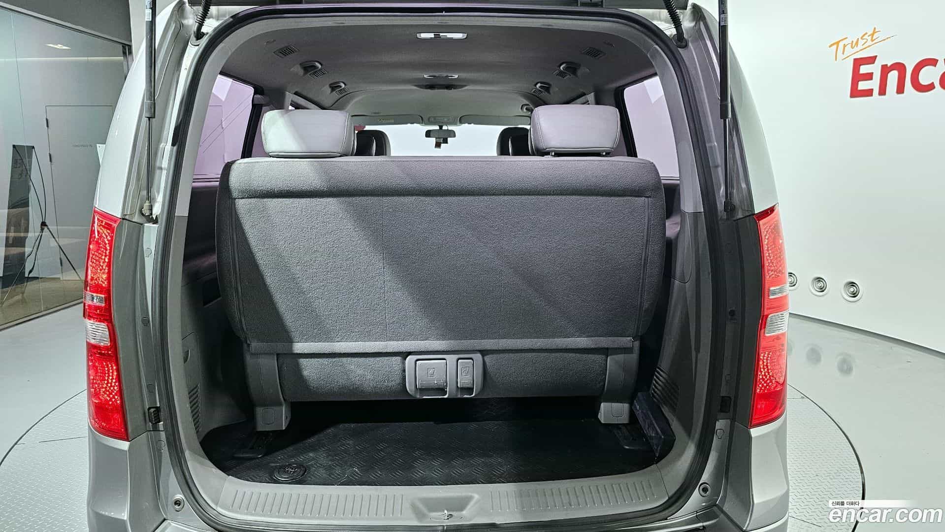 Starex Hyundai 2015.5-OPTION-024