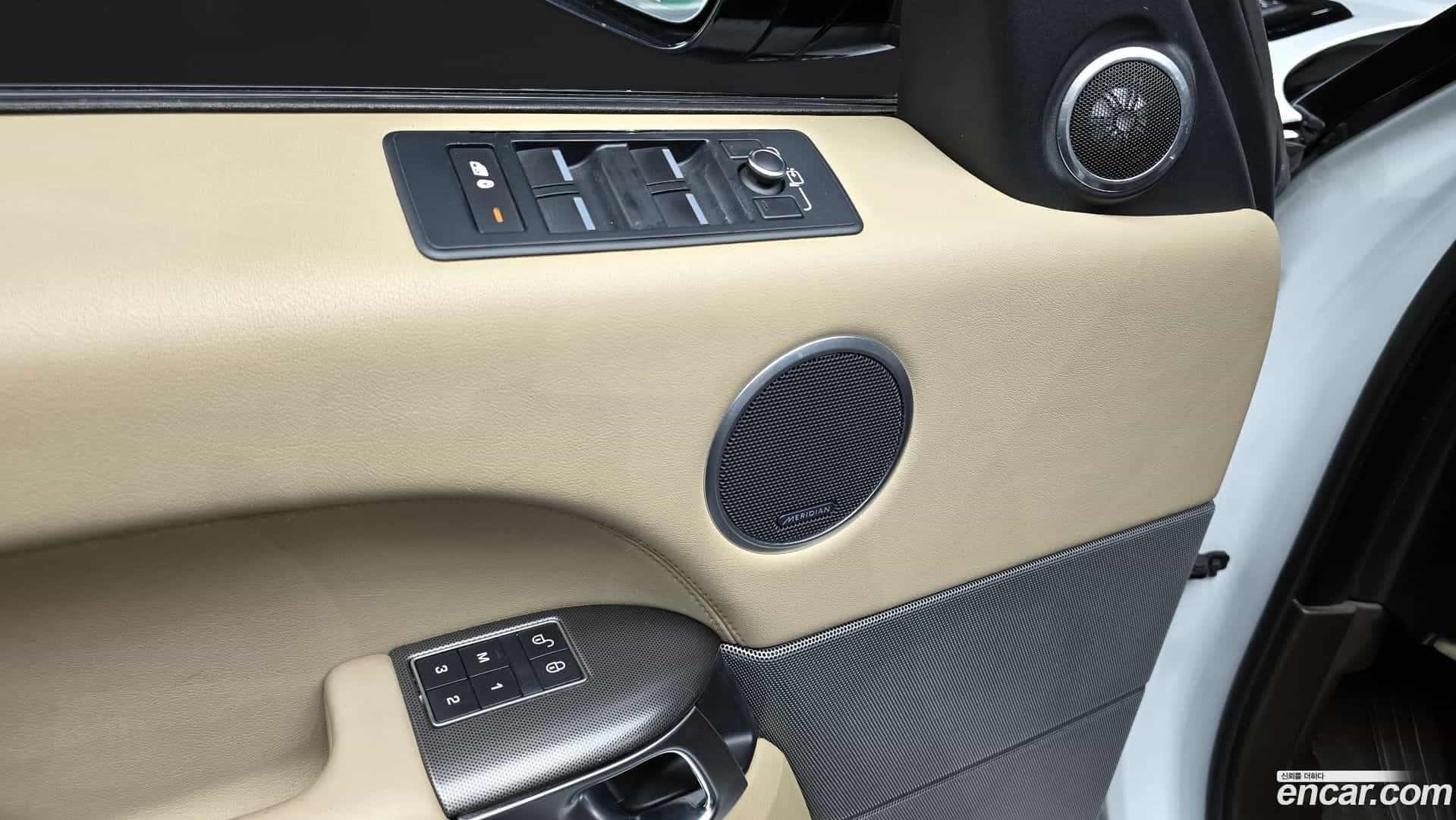 Range Rover Sport Land Rover 2016.11-OPTION-022