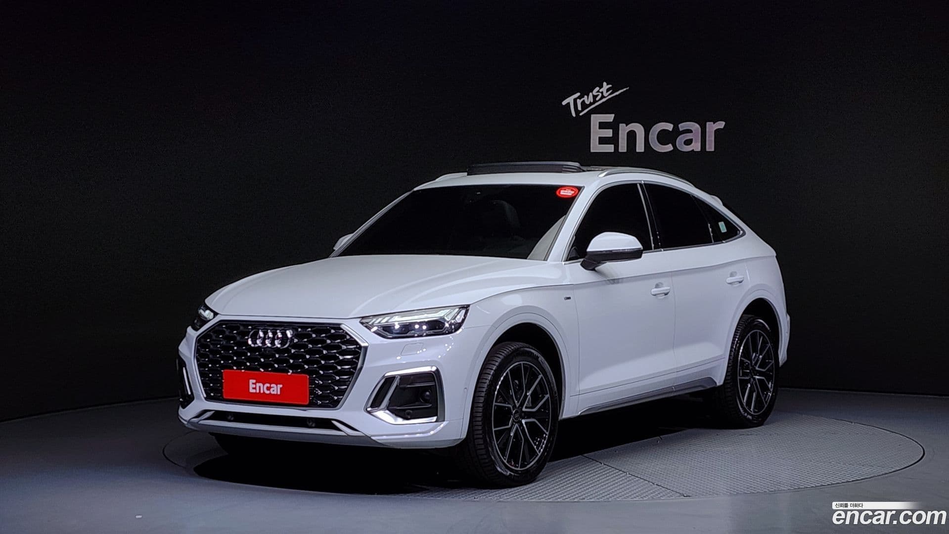 Main__Slider__Photo:Q5 Audi 2023.11-0