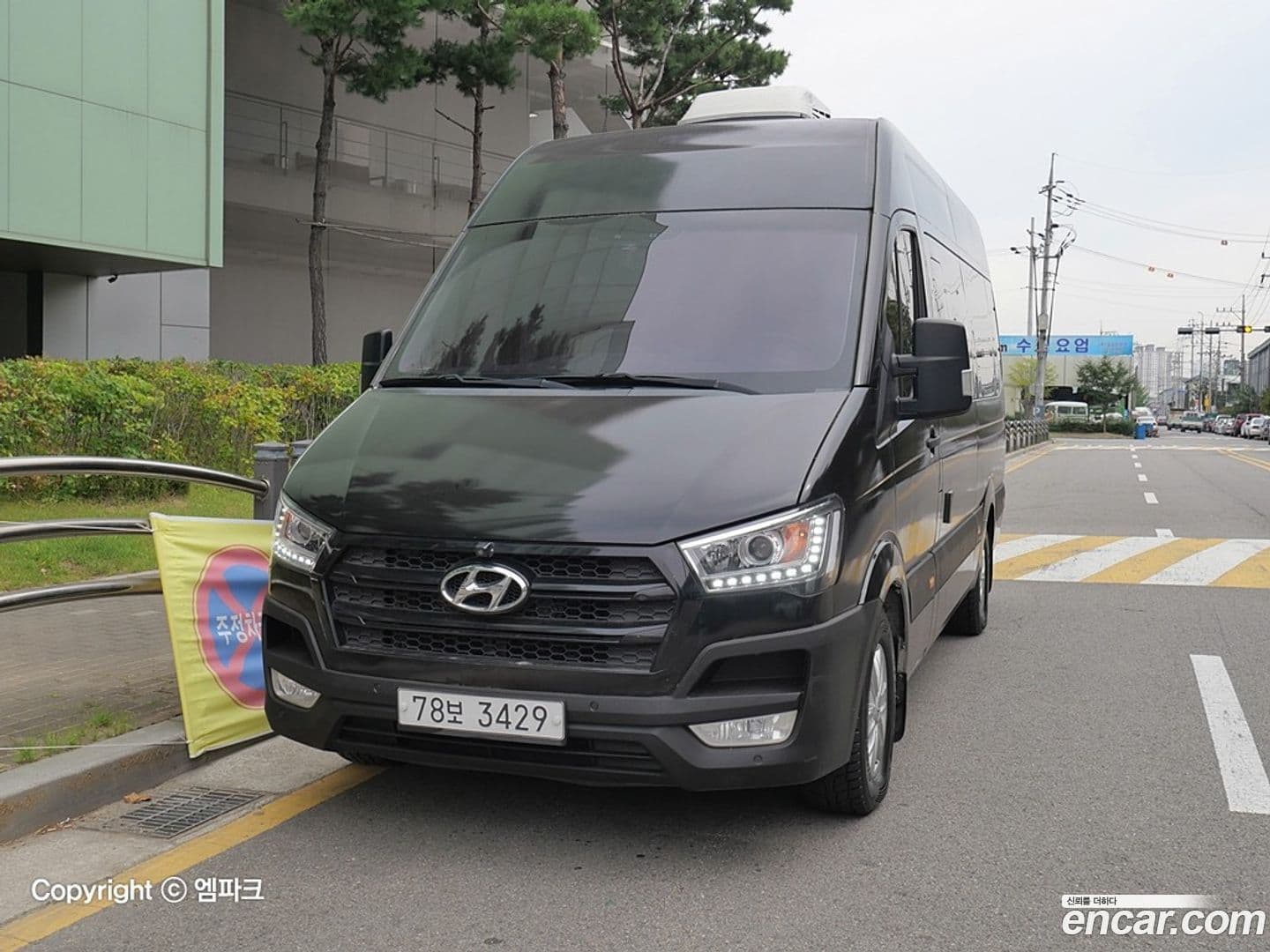 Main__Slider__Photo:Solati Hyundai 2015.11-0