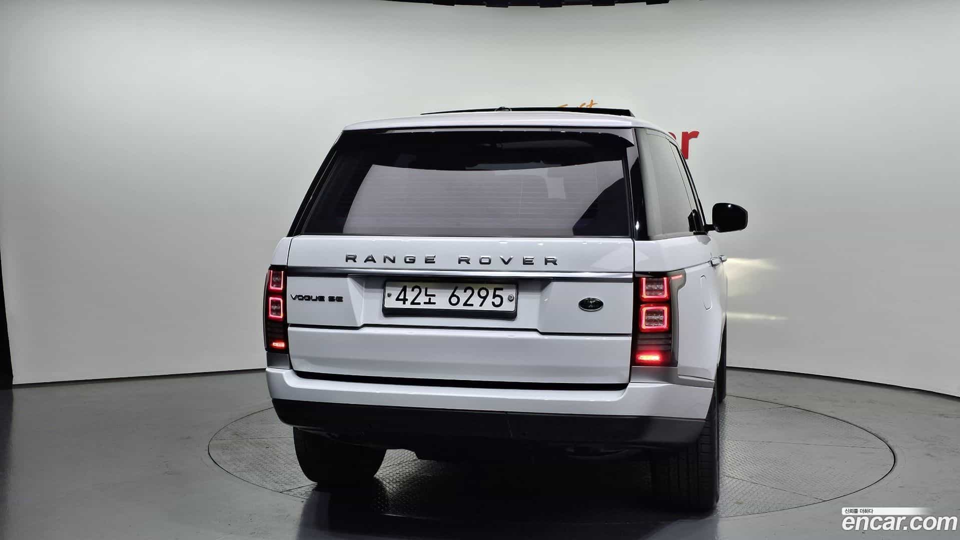 Range Rover Land Rover 2013.10-OUTER-004