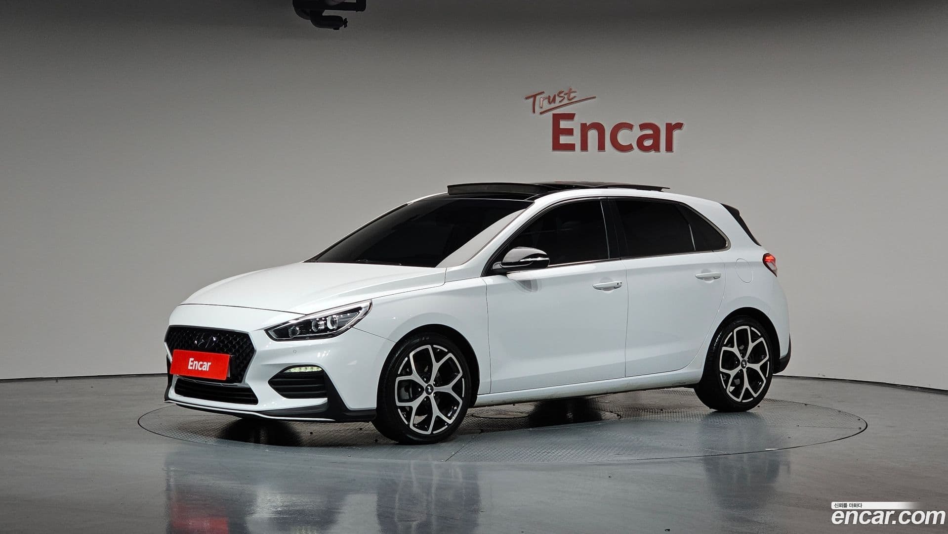 Main__Slider__Photo:i30 Hyundai 2018.3-0