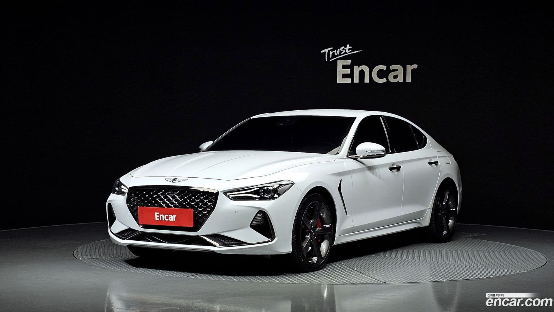 Main__Slider__Photo:G70 Genesis 2019.4-0