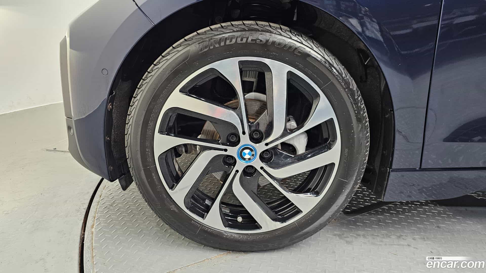 i3 BMW 2020.3-OUTER-005
