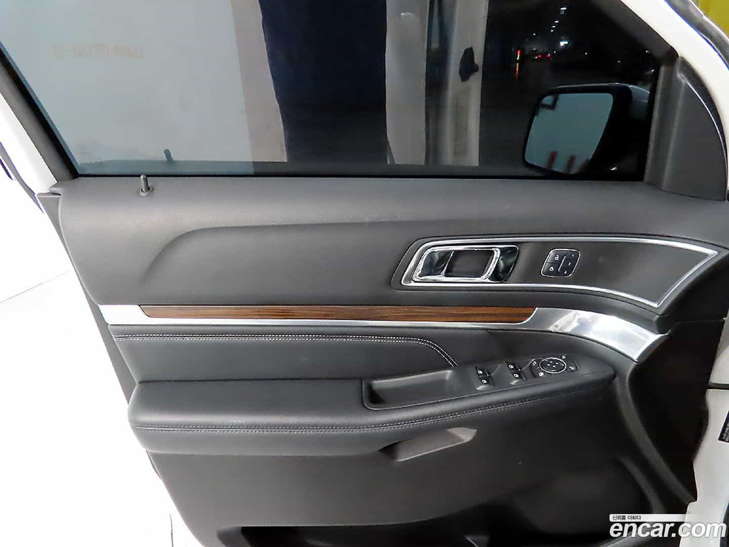 Explorer Ford 2017.2-OPTION-020