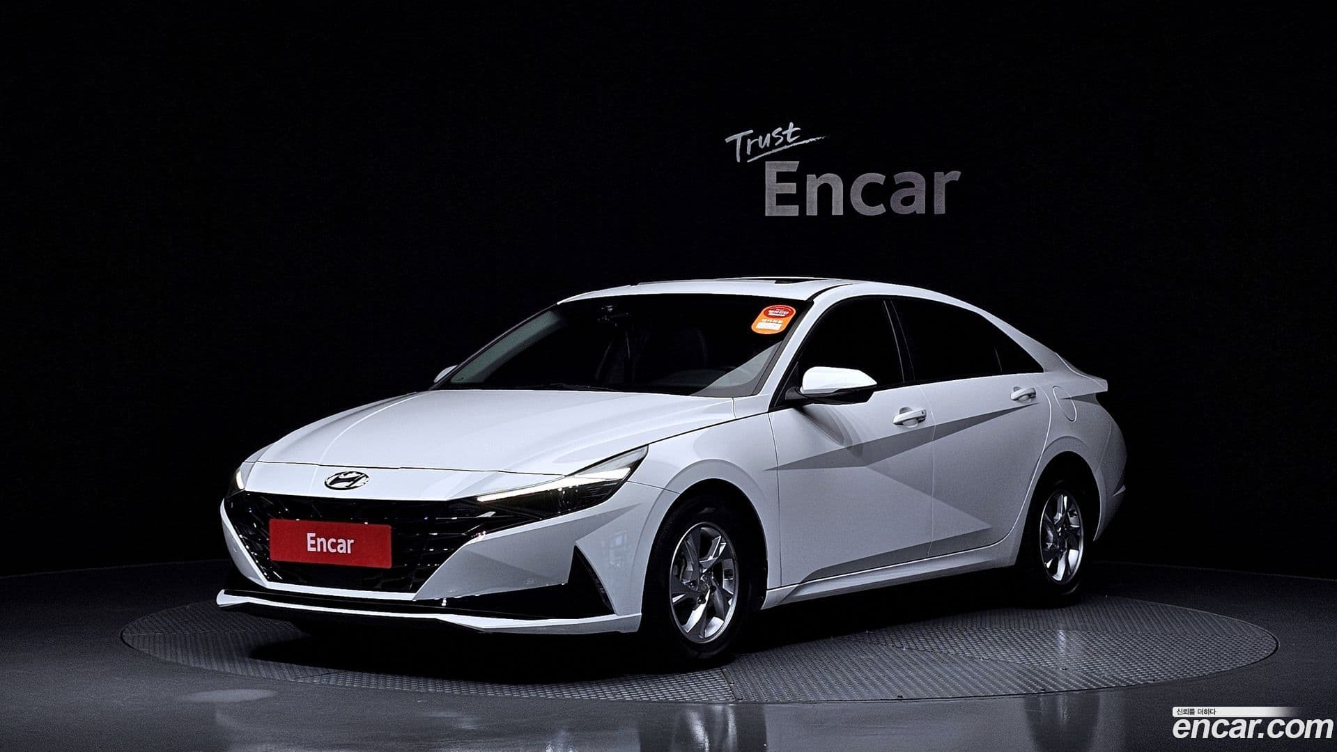 Main__Slider__Photo:AVANTE Hyundai 2021.1-0