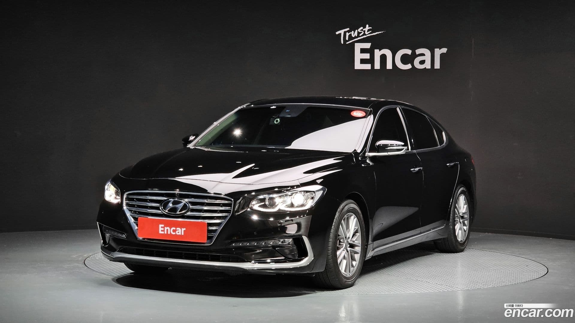 Main__Slider__Photo:Grandeur Hyundai 2019.2-0
