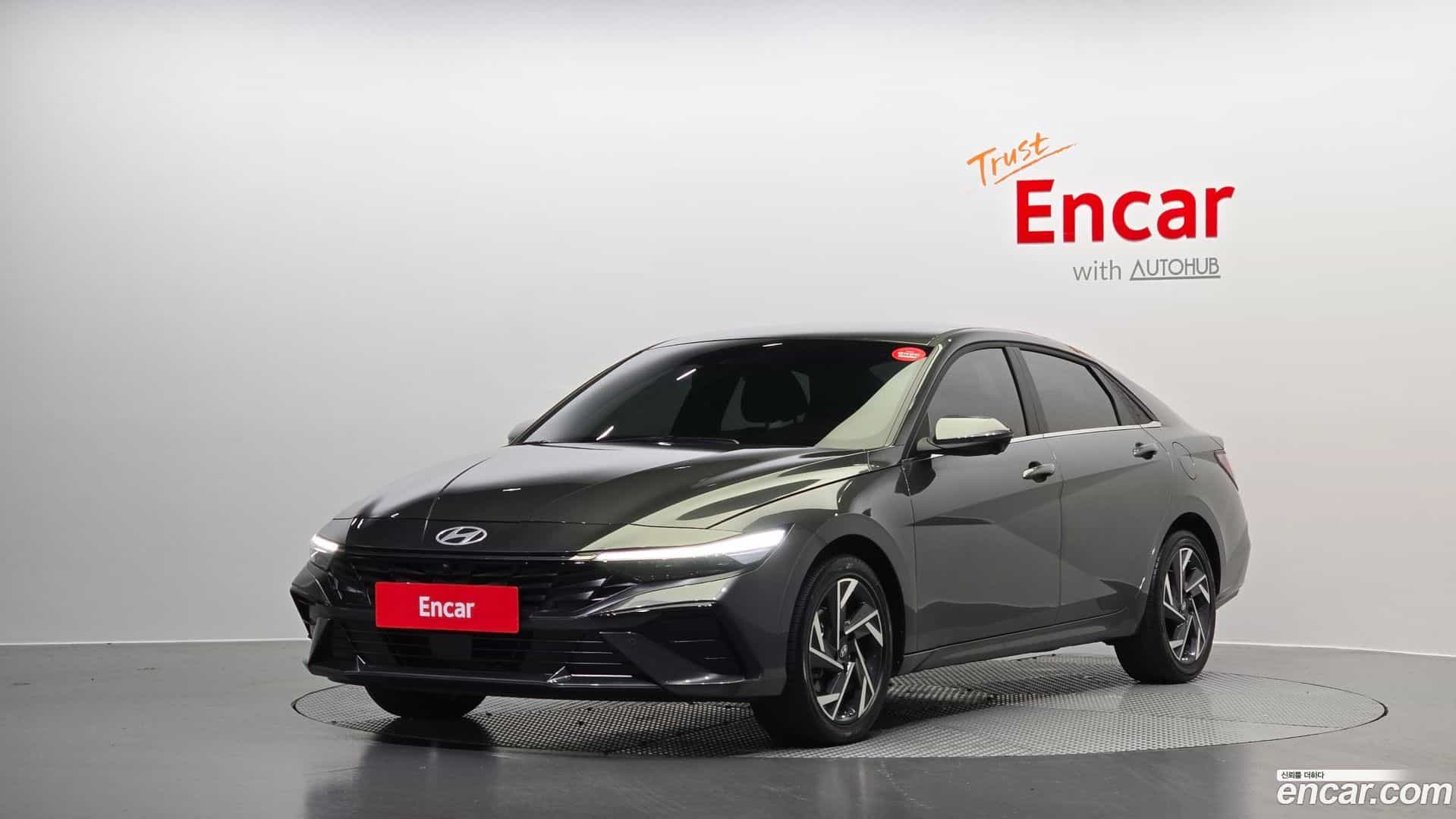AVANTE Hyundai 2025.1-OUTER-001