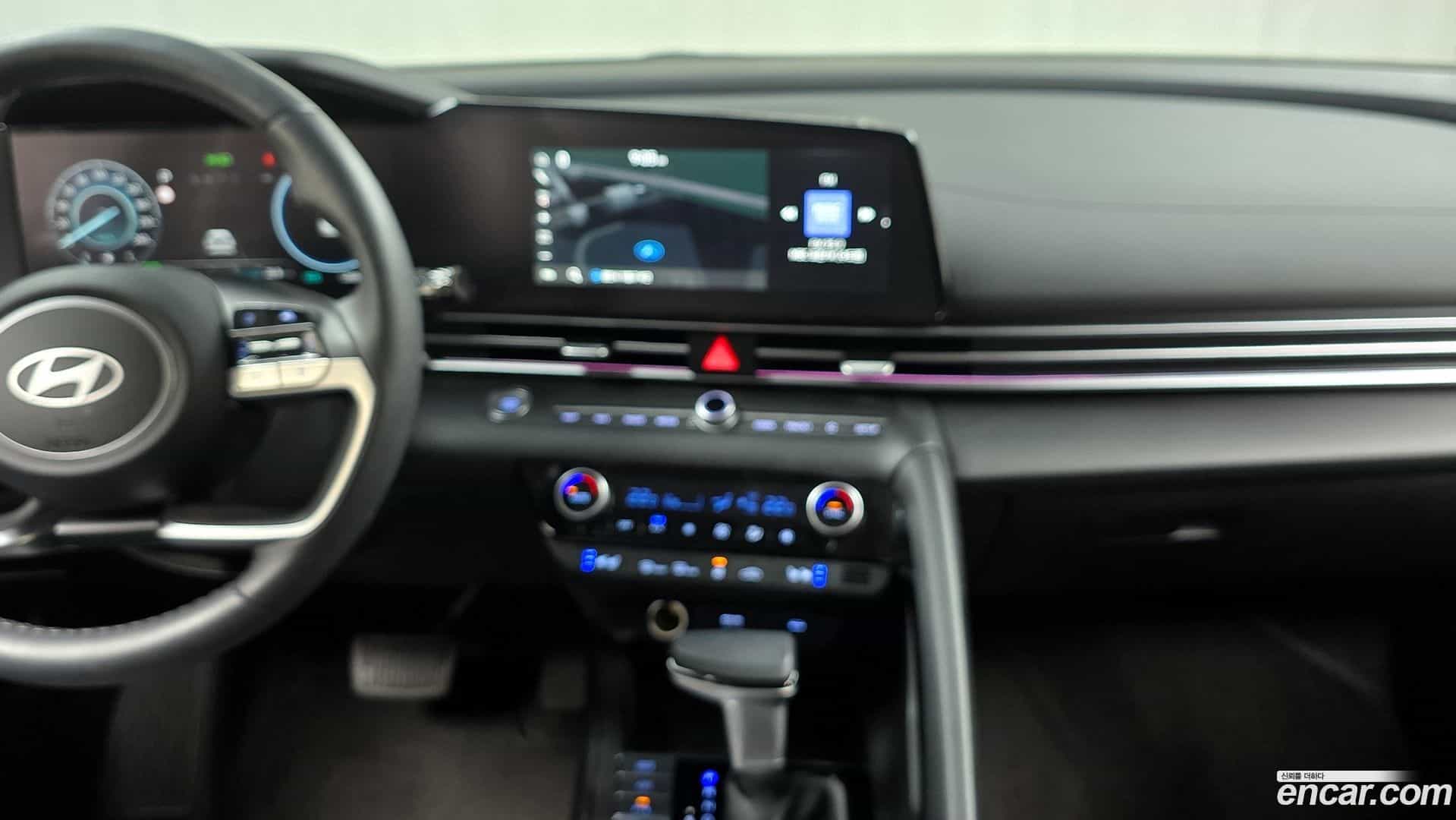 AVANTE Hyundai 2025.1-OPTION-018