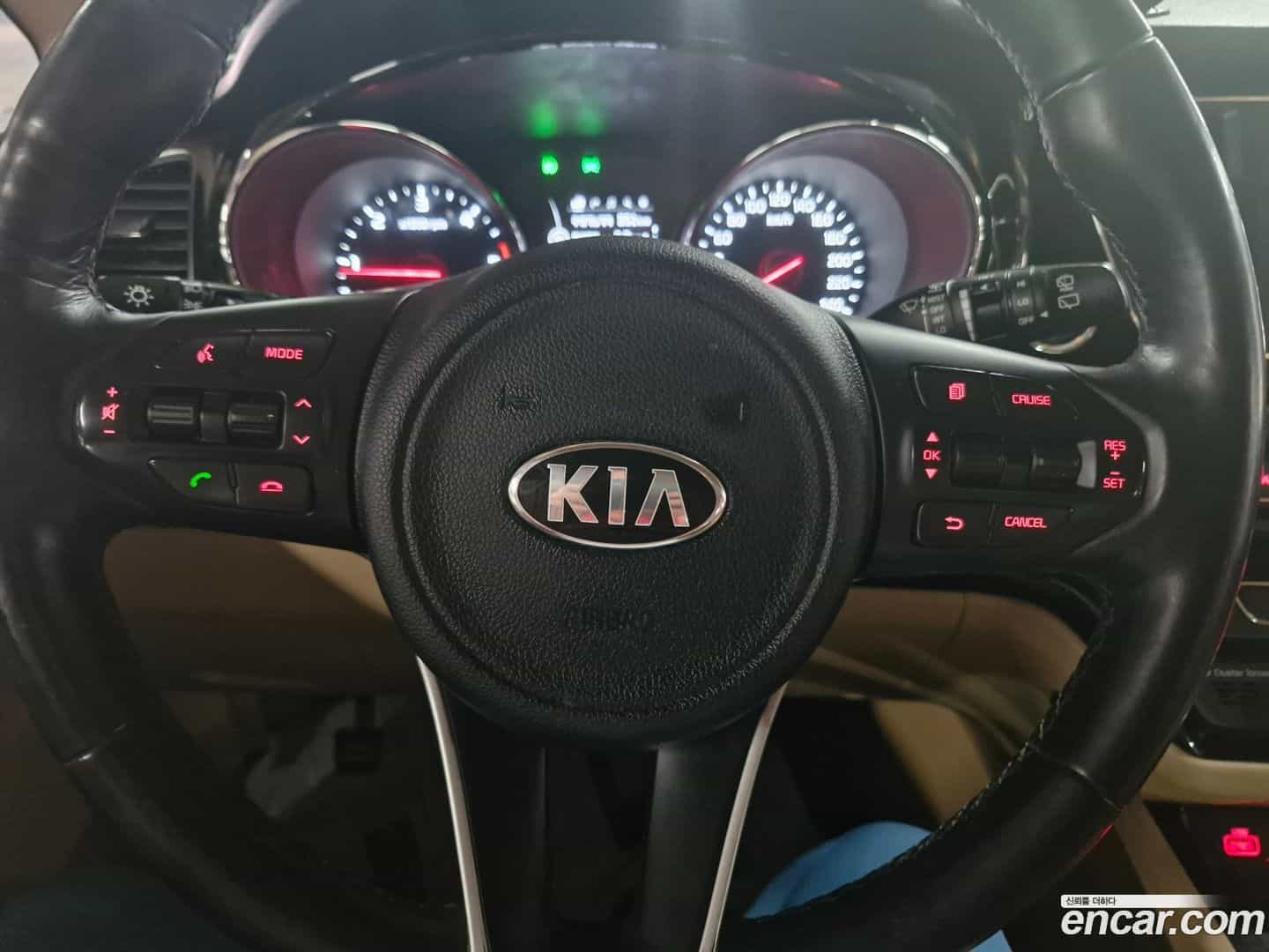 Canival Kia 2018.2-OPTION-017