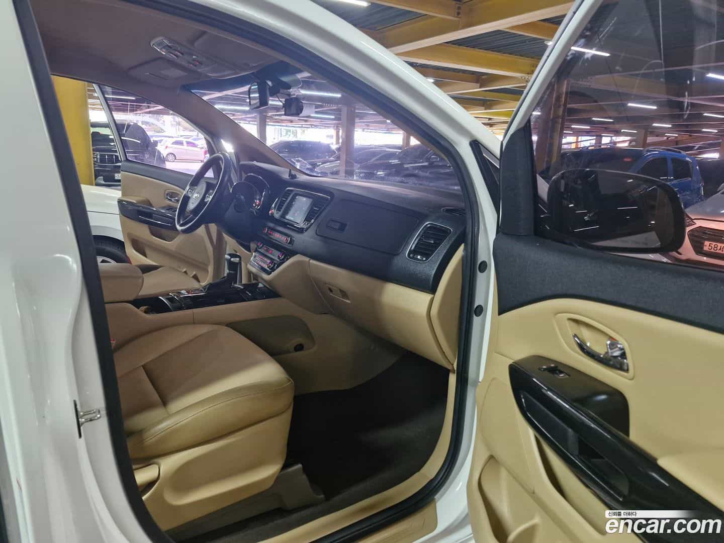 Canival Kia 2018.2-OPTION-022