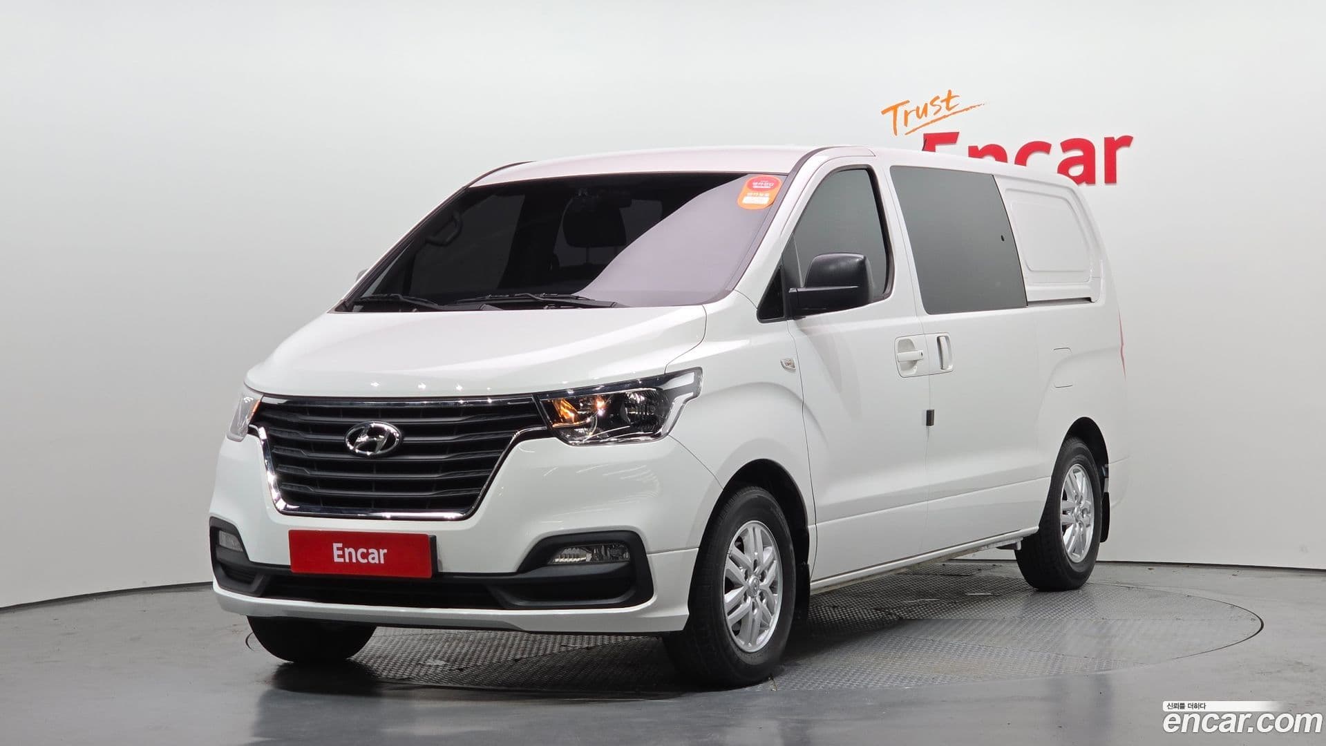 Main__Slider__Photo:Starex Hyundai 2020.6-0