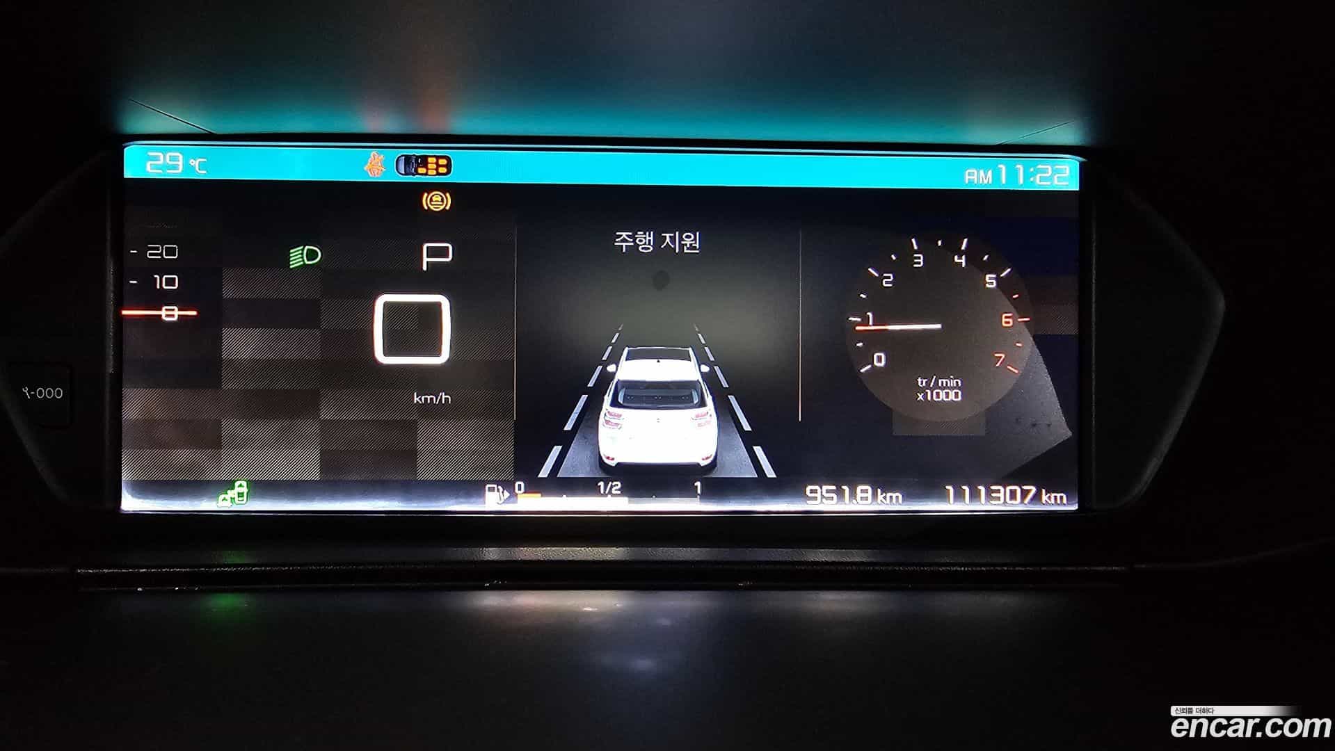 C4 SpaceTourer Citroën / DS 2022.0-INNER-008