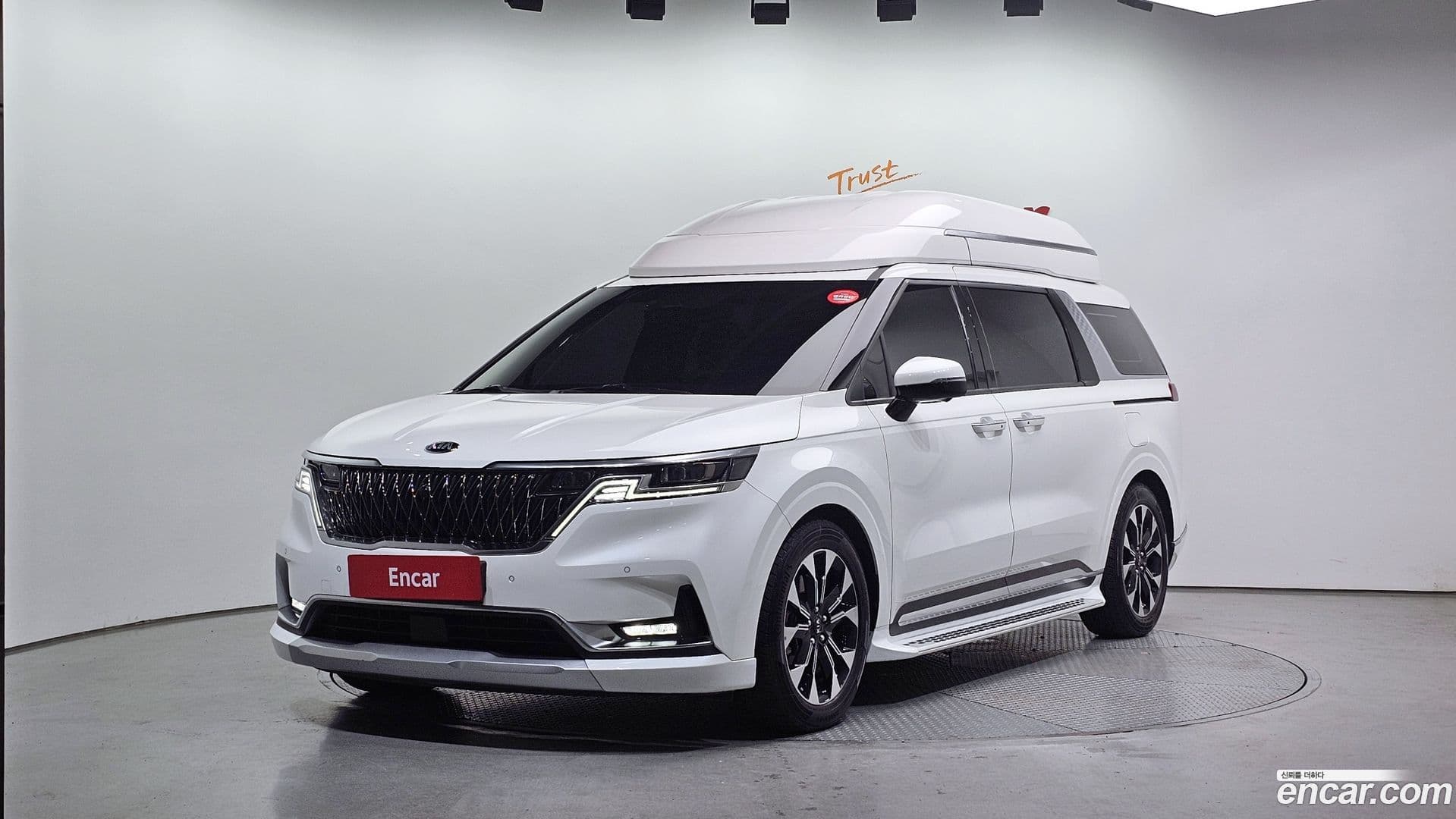 Main__Slider__Photo:Canival Kia 2021.6-0