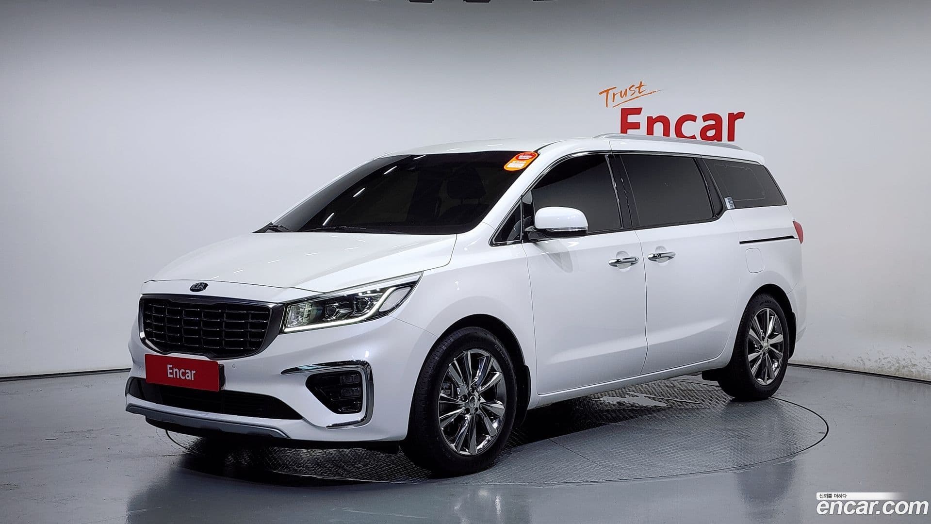 Main__Slider__Photo:Canival Kia 2020.6-0