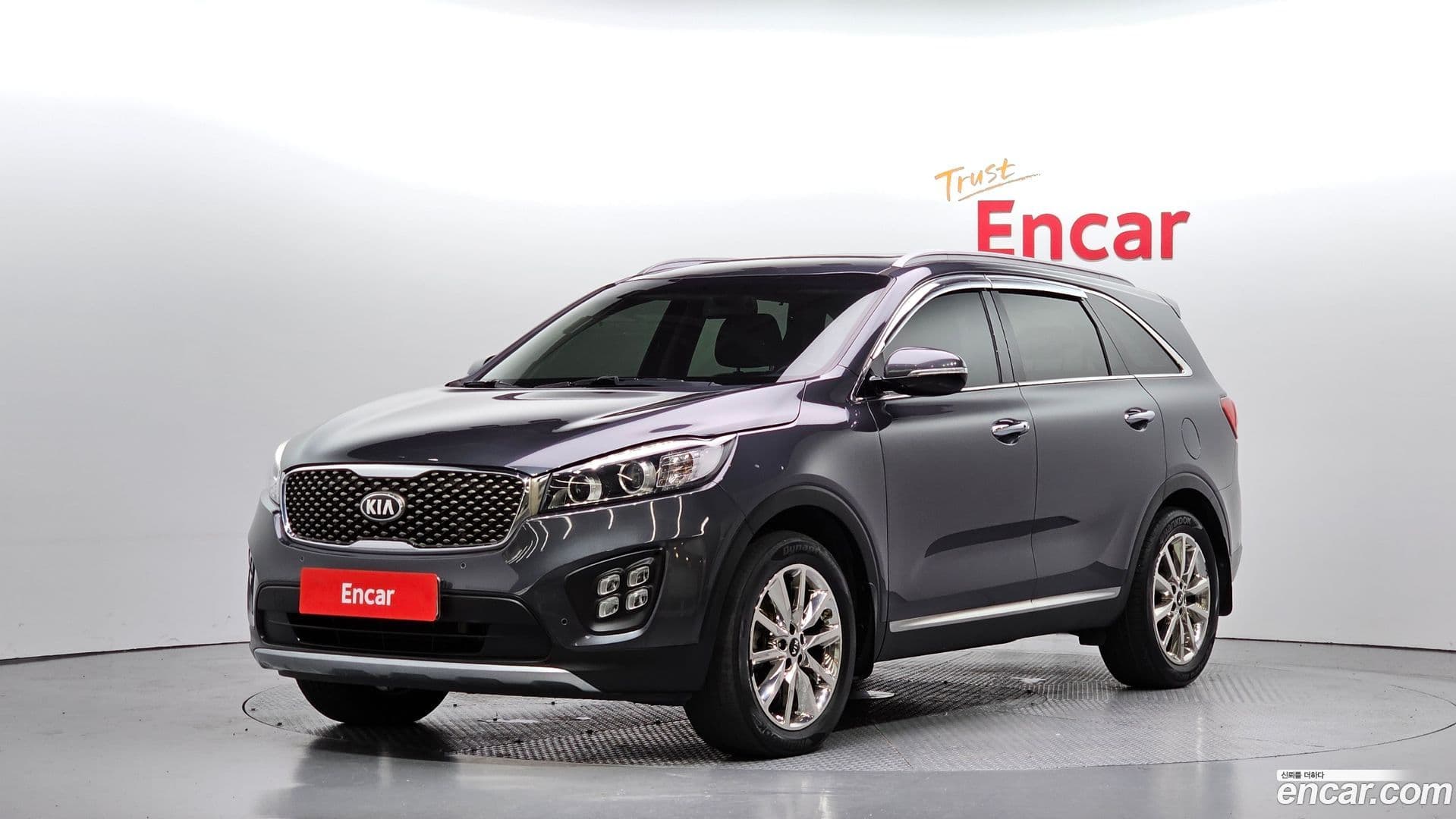 Main__Slider__Photo:Sorento Kia 2015.8-0