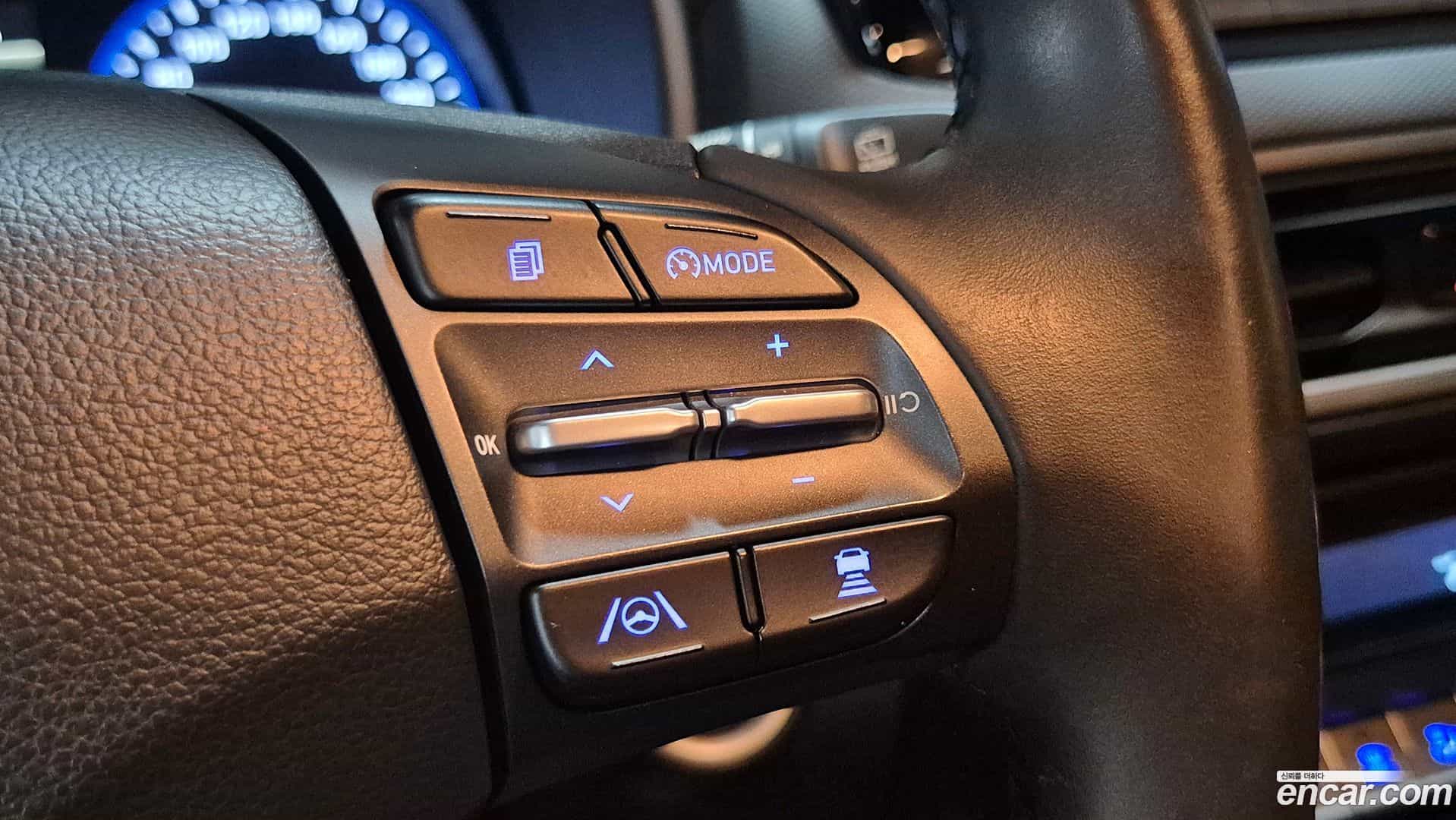 Kona Hyundai 2021.1-OPTION-020