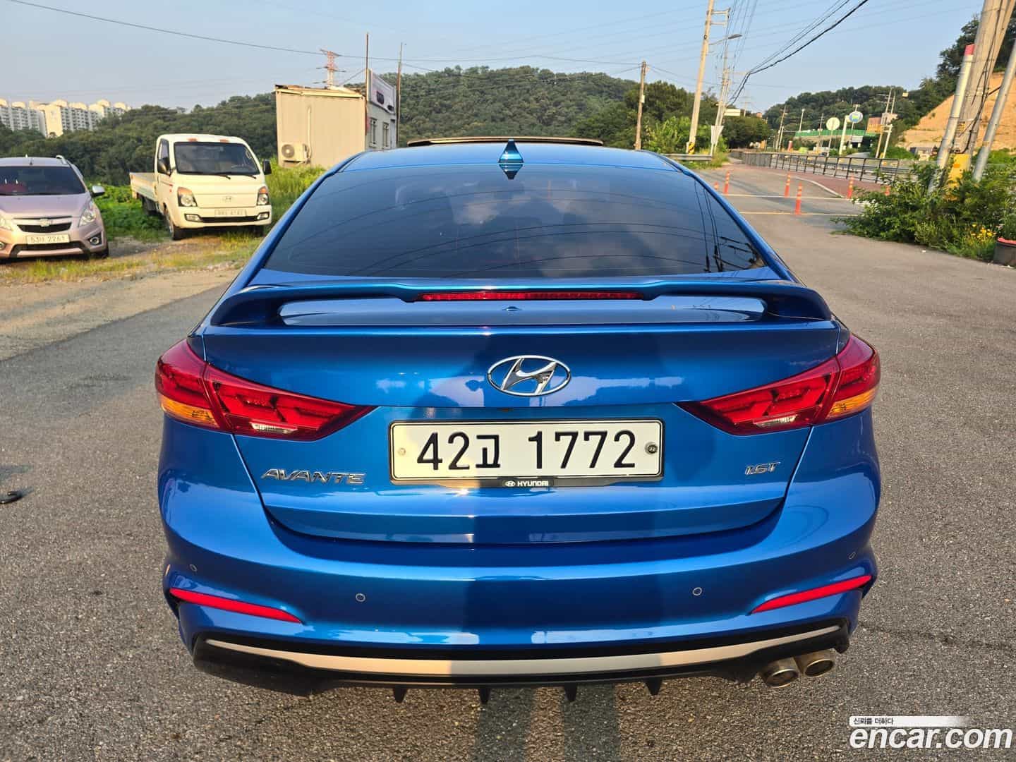 AVANTE Hyundai 2018.4-OUTER-005