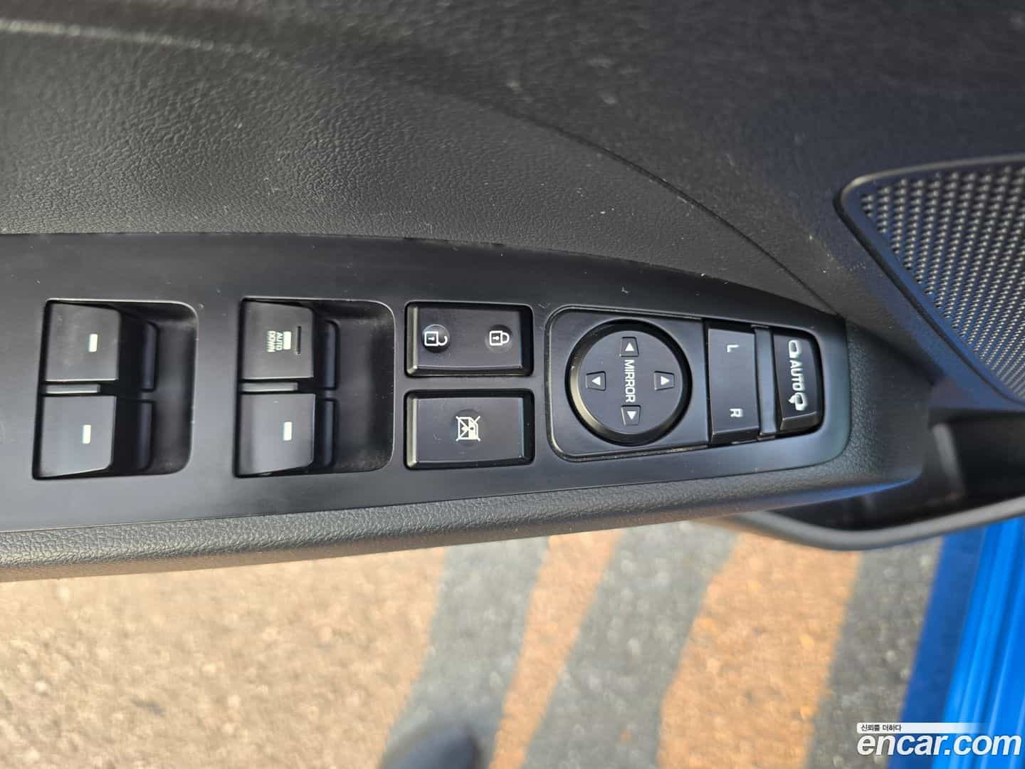 AVANTE Hyundai 2018.4-OPTION-020