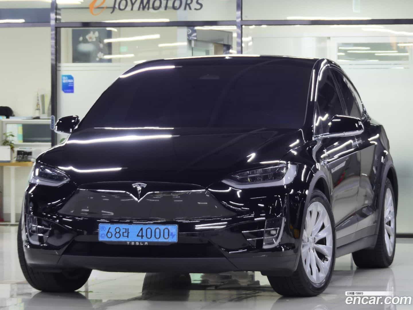 Model X Tesla 2020.9-OUTER-001