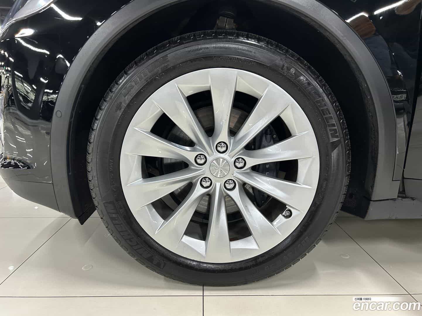 Model X Tesla 2020.9-OPTION-018